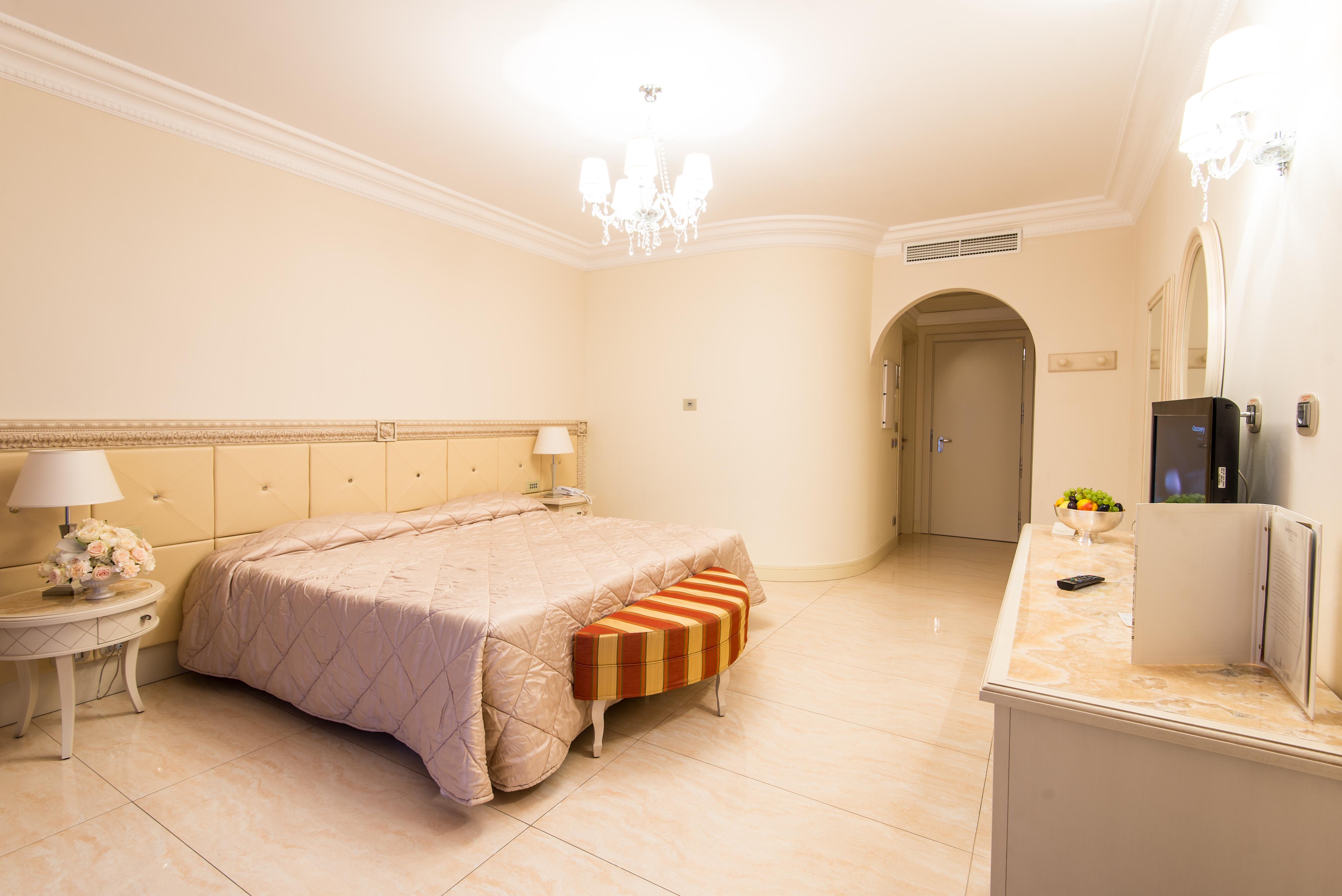 Hotel Grand Italia 5*