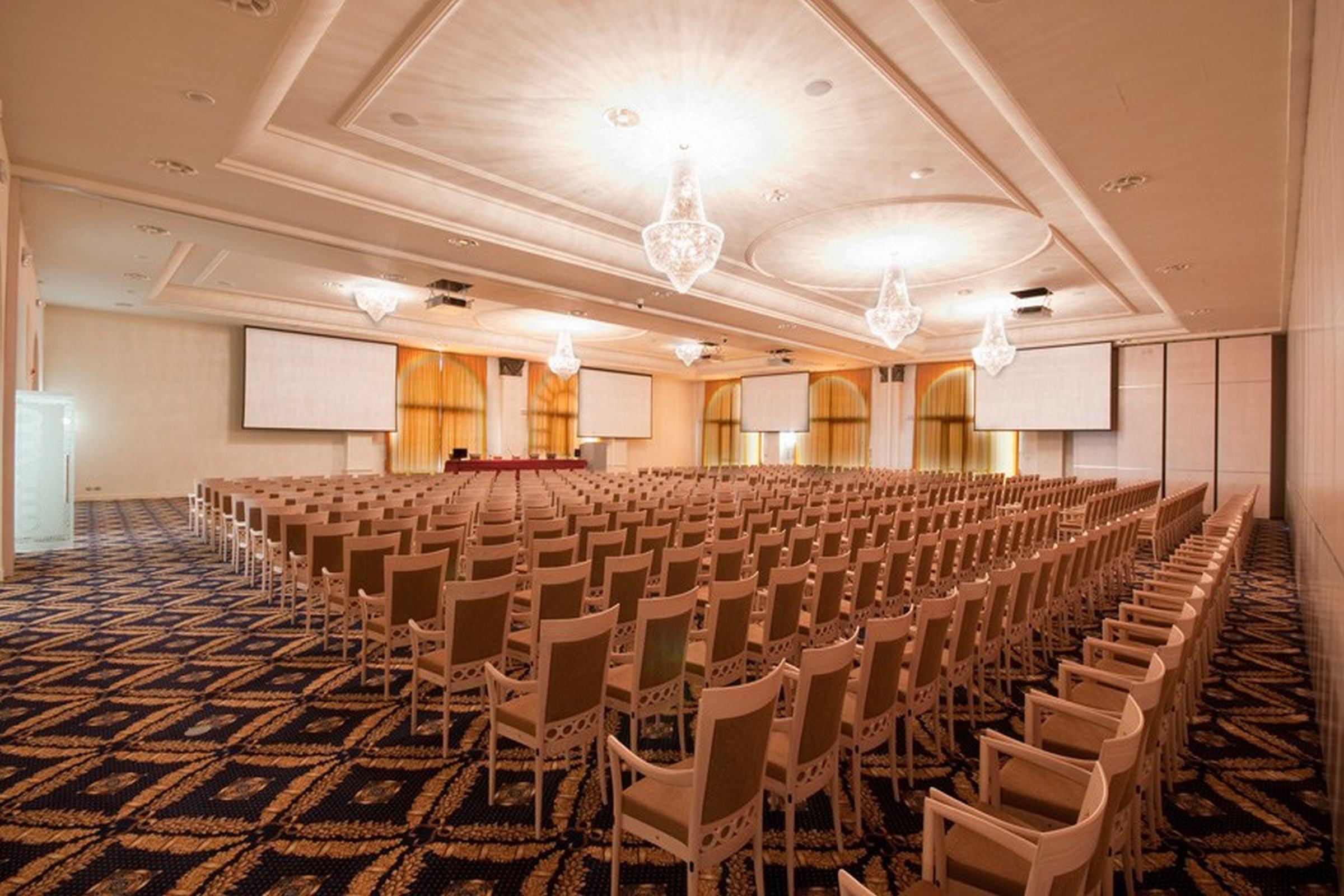 Grand Italia 5* Cluj-Napoca